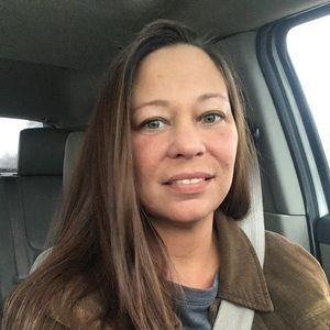 Meet your Posher, Angie